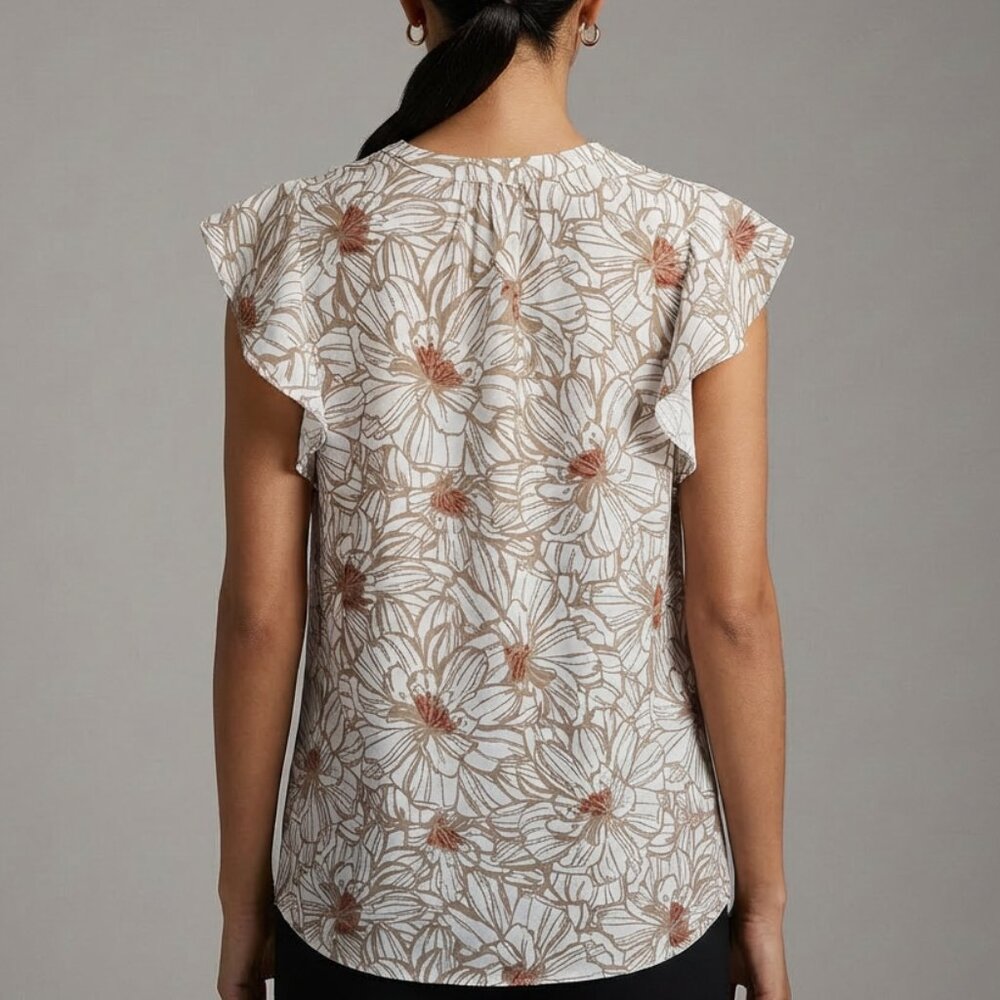 Como Black, Floral Flutter Sleeve Top - Picture 2 of 15